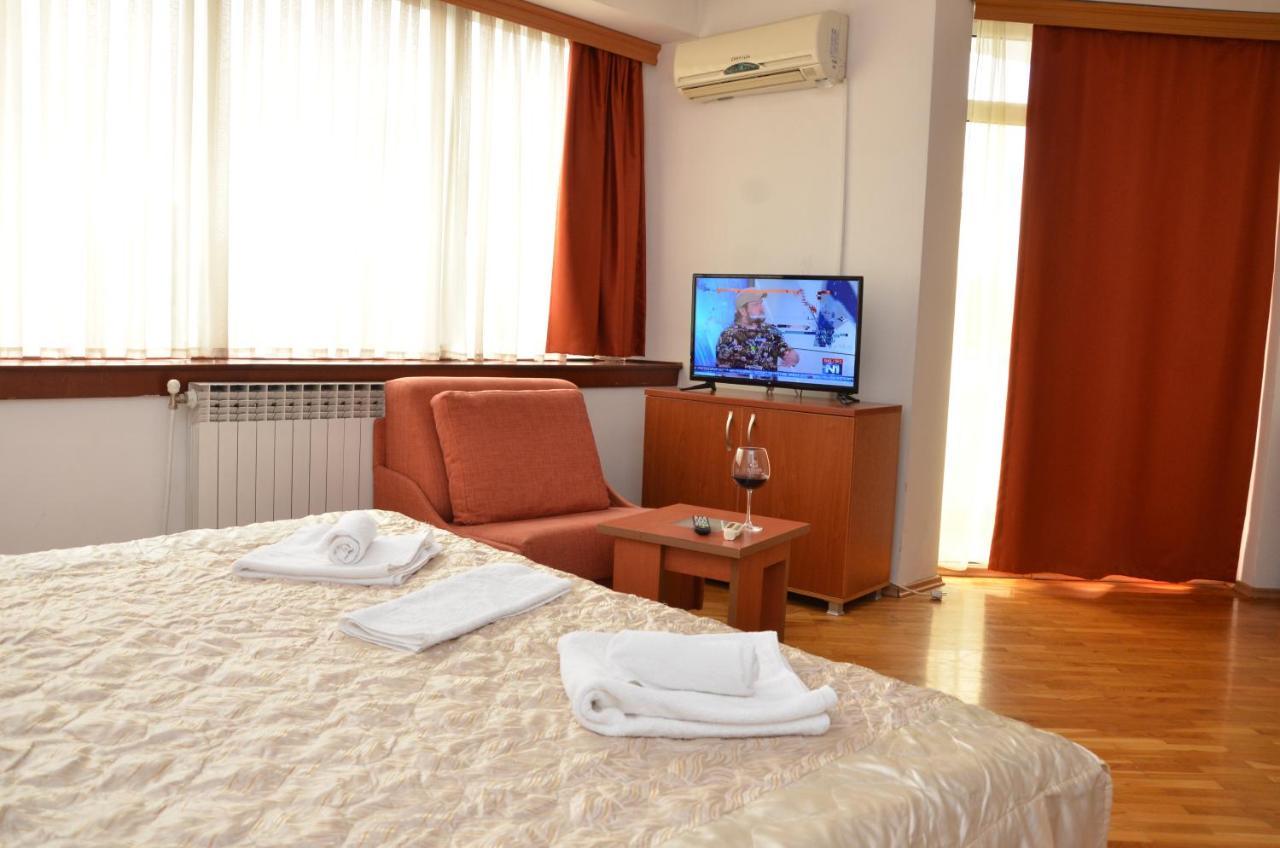 Hotel Diplomat Plus Ohrid Exterior foto