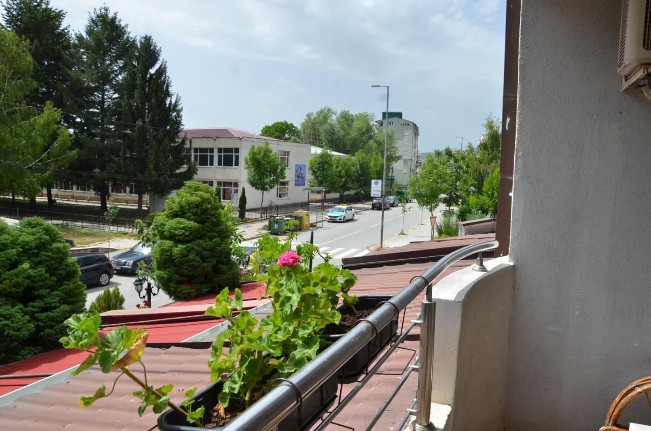 Hotel Diplomat Plus Ohrid Exterior foto