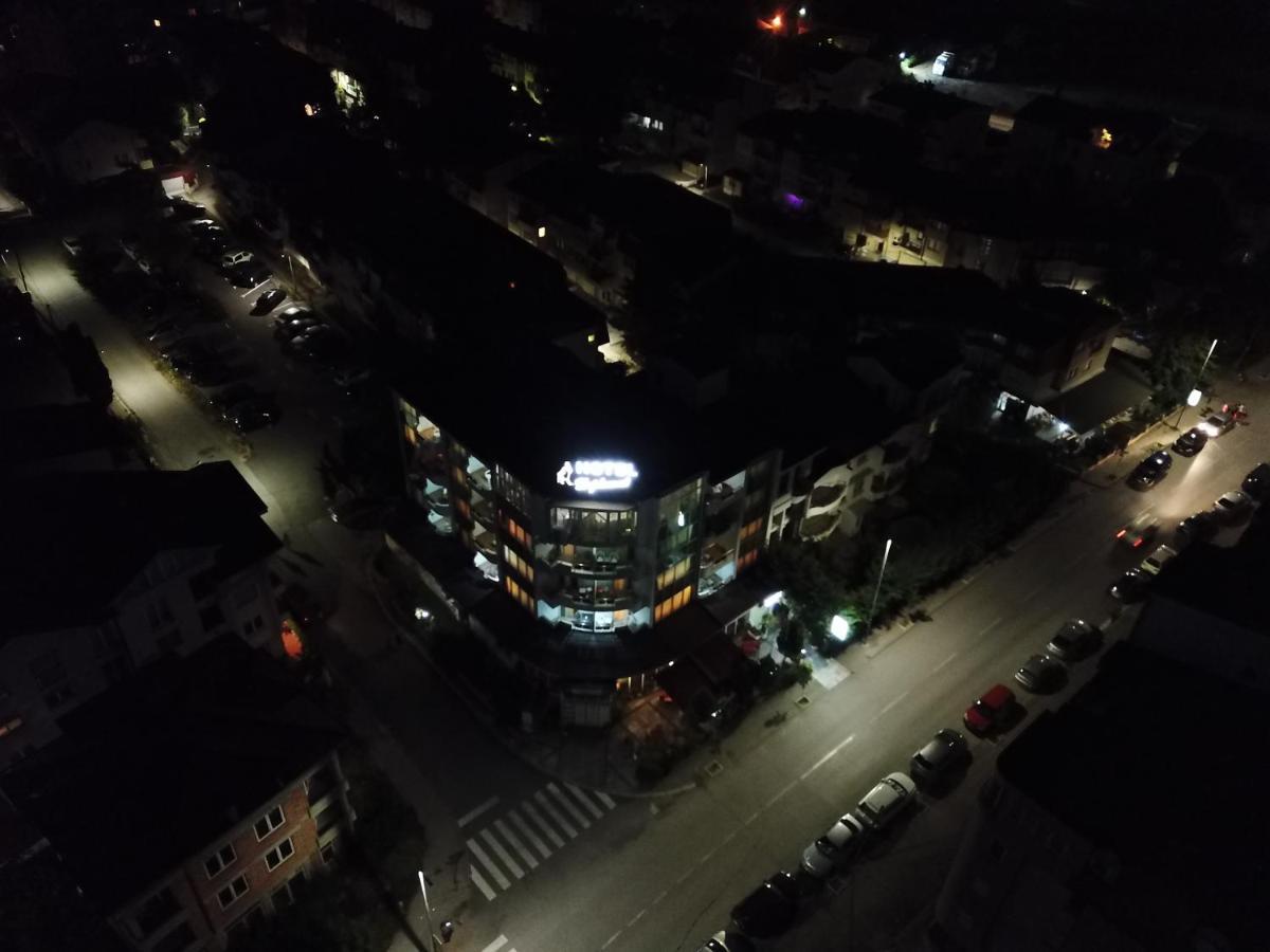 Hotel Diplomat Plus Ohrid Exterior foto